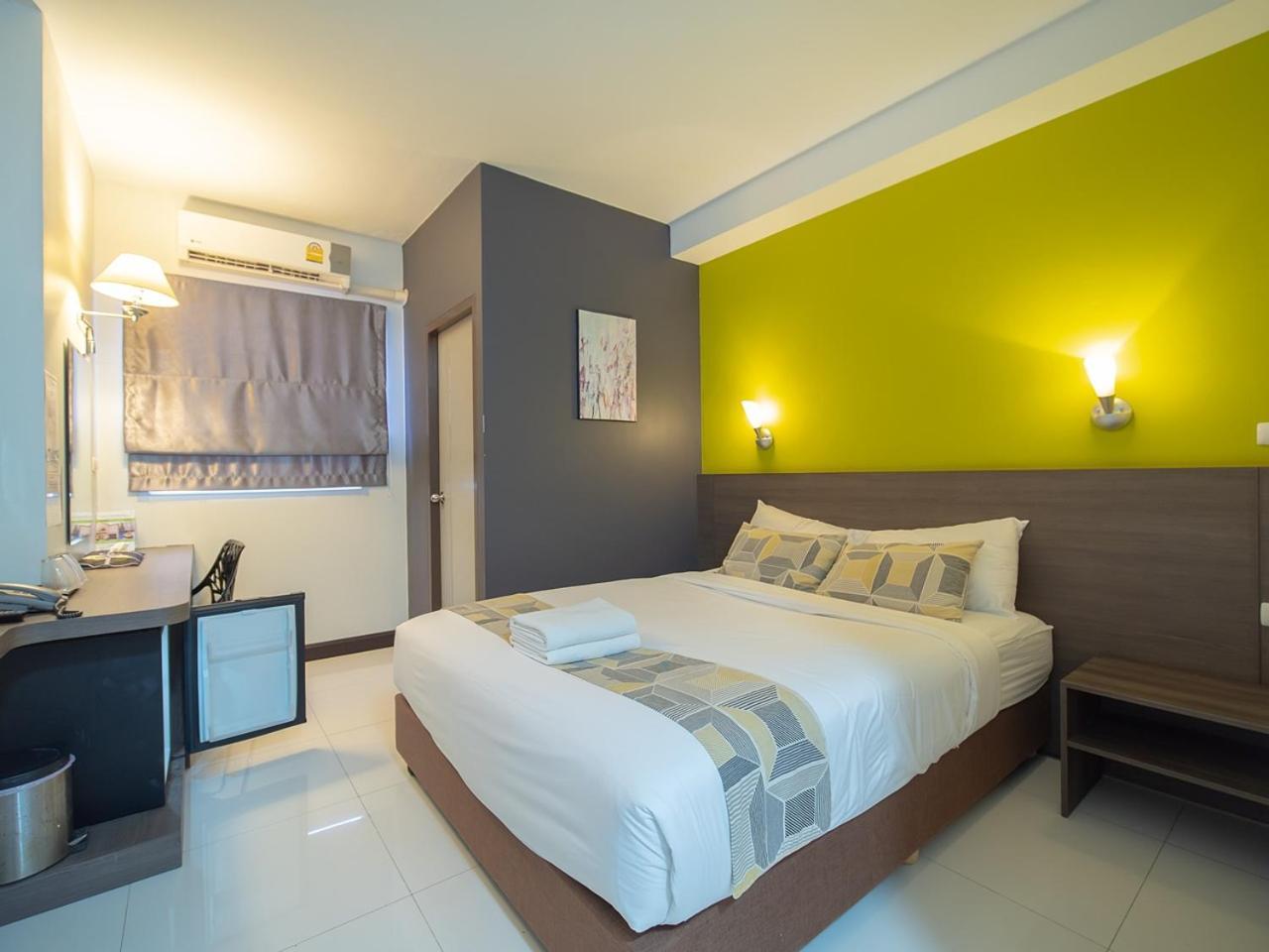 Fortune D Hotel Maesot Mae Sot Exterior foto