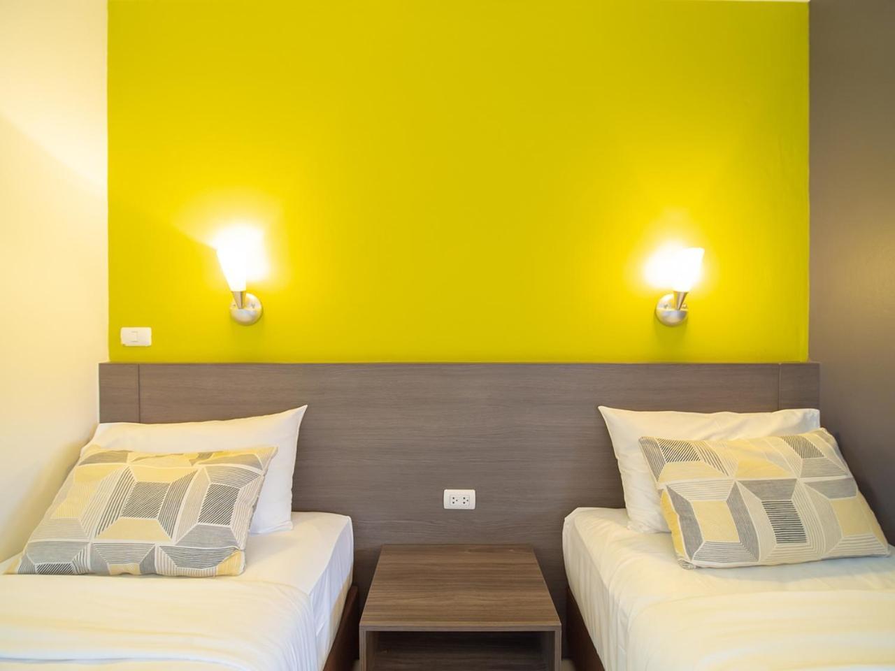 Fortune D Hotel Maesot Mae Sot Exterior foto